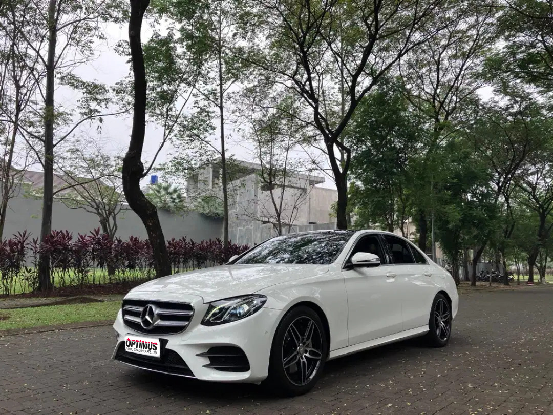 2014 Mercedes Benz E-CLASS